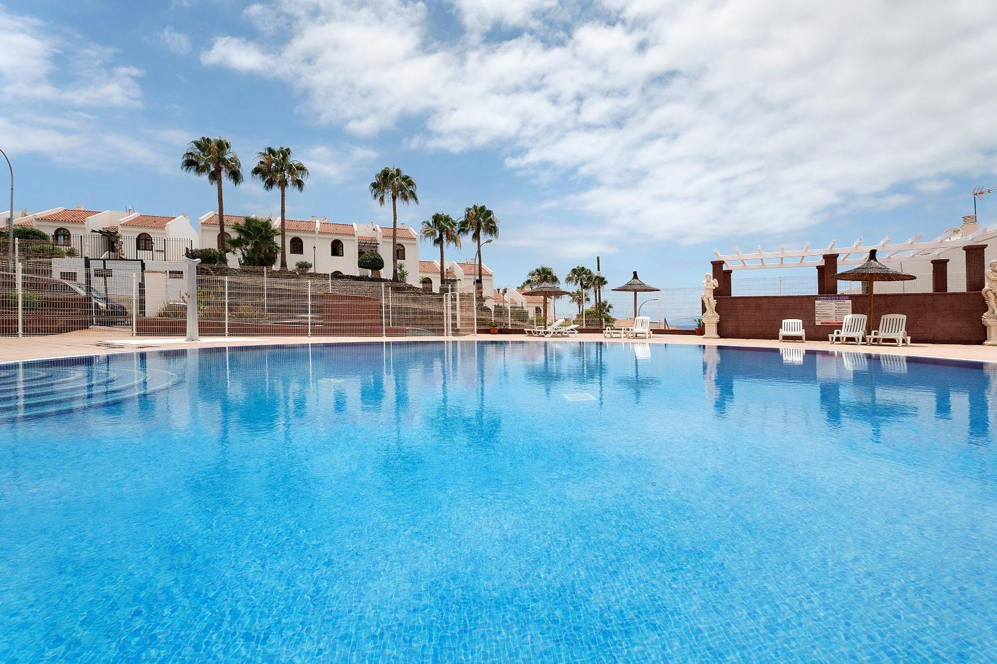 Torviscas Alta Vista Apartment Адехе Екстериор снимка